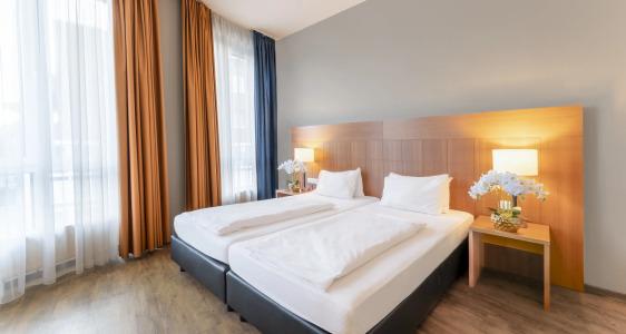 PLAZA Premium Köln - 5