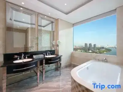 The Reverie Saigon Residential Suites - 59