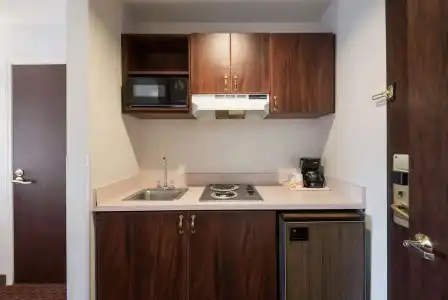 Quality Inn Grand Suites Bellingham - 25