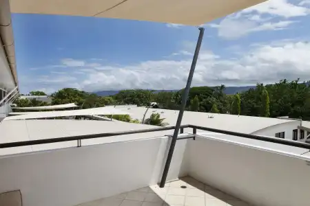 Saltwater Luxury Apartments - 17