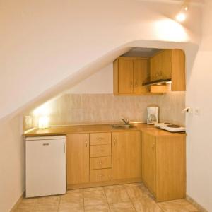 Anessis Apartments - 16