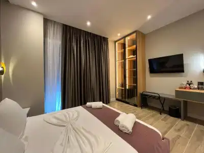 Domus & Apartments - 1