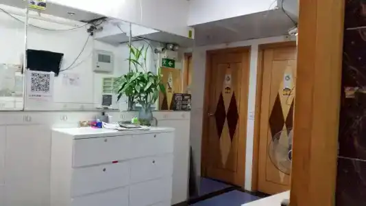 Beverly Guest House - 10