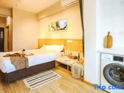 Yueyue Homestay (Chongqing West Railway Station Branch) - 17