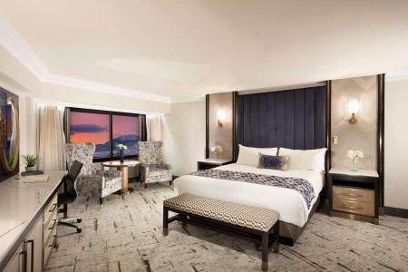 Peppermill Resort Spa Casino - 5