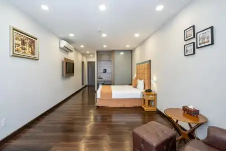 Emerald Central - 74