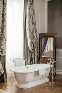 The St. Regis - 16