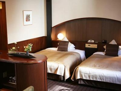 Shibuya Creston - 18