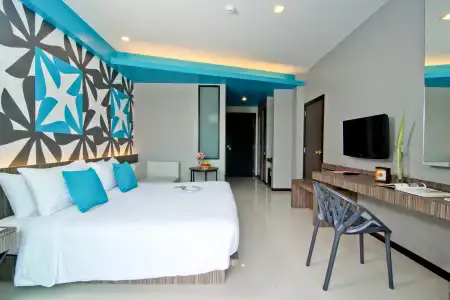 J Residence - 197
