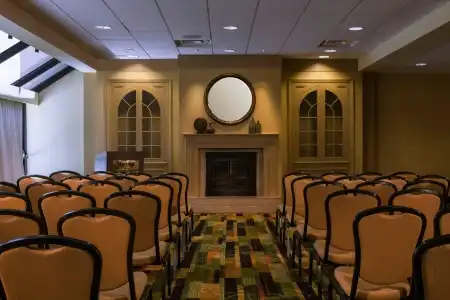 Marriott Greensboro Airport - 19