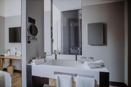 Occidental Diagonal 414 - 17