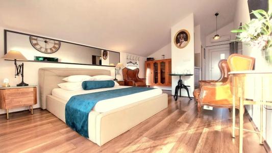 Refresh Boutique Apartments - 83