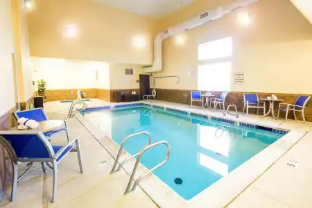 Best Western Plus Eastgate Inn & Suites - 21