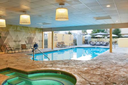 DoubleTree by Hilton Fresno Convention Center - 18