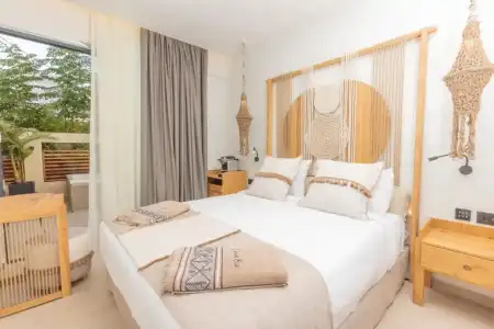 Cabana Blu Lifestyle Boutique & Suites - 36