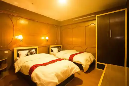 Nag Pukhu Guest House - 5