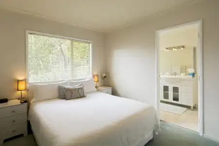 Seascape Villa B&B - 2