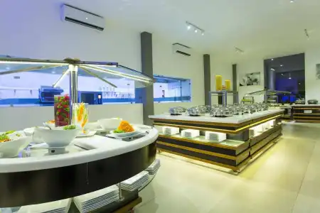 Aliya Resort & Spa - 9