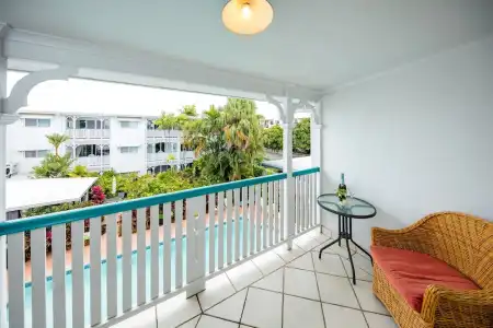 City Terraces Cairns - 29
