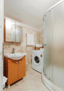 Umut Apartments - 42