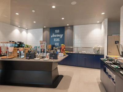 Hampton by Hilton Munich City North - 11