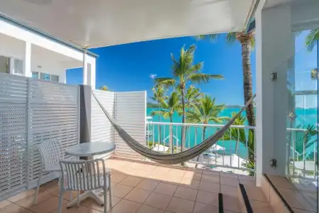 Coral Sea Resort - 102