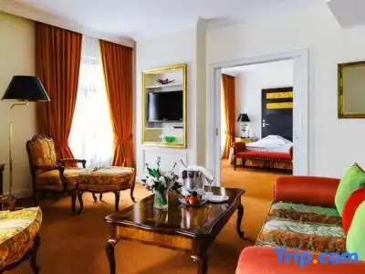 Relais & Châteaux Bülow Palais - 90