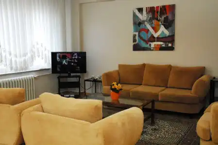 VIP Apart - 4