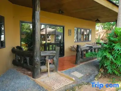 Melina's Beach Front Bungalow - 45
