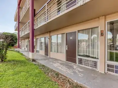 OYO O Jackson I-55 North - 20