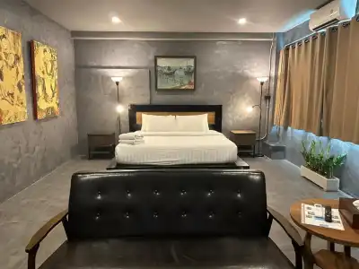 Premier Hostel - 43