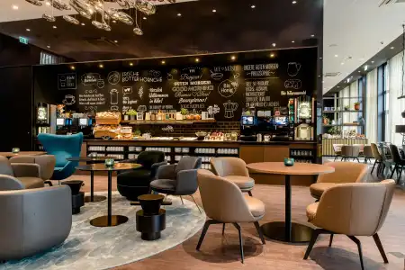 Motel One Köln-Altstadt - 38