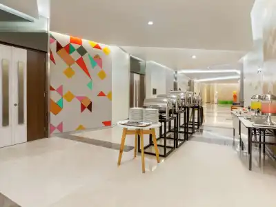 Ibis Styles Jakarta Sunter - 23
