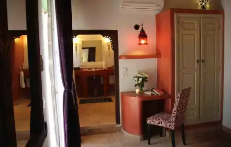 Riad Clémentine - 27