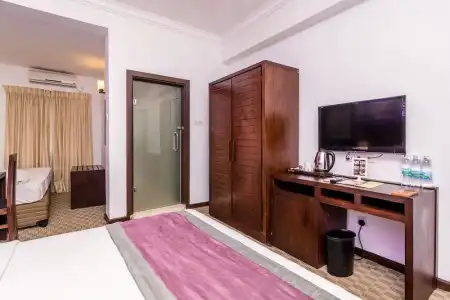 Ceylon City, Colombo - 21