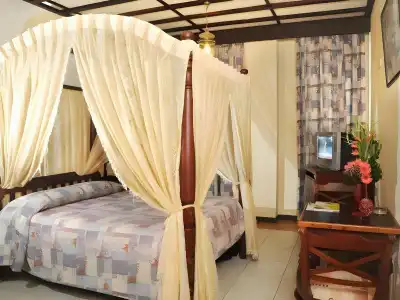 Grand Oriental - 8