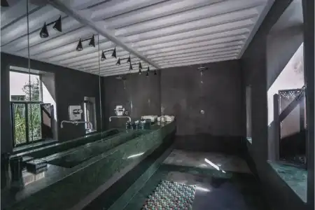 Riad Jaaneman - 12
