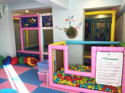Green Hills Suites - 14