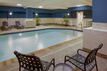 Hilton Garden Inn Jackson Downtown - 13