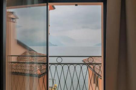 Downtown Varenna - Historic Centre by Villavistalago.it - 35