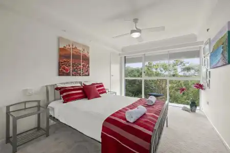 Gemini Court Holiday Apartments - 535