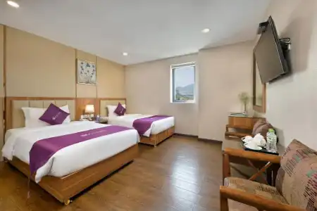 Lavender Riverside - 56