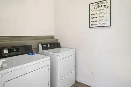 Best Western Plus Peppertree Airport Inn - 2