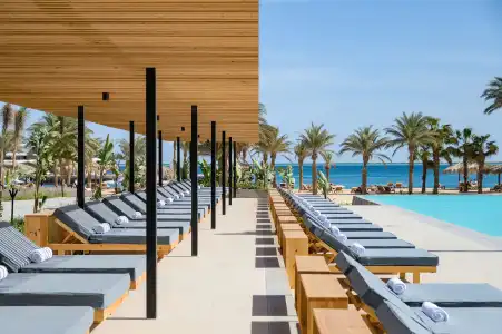 Serry Beach Resort - 6