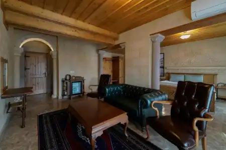 Cratus Stone Palace - 136