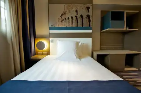 Mercure Roma Centro Colosseo - 8
