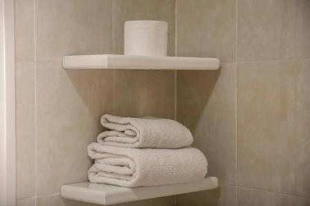 Redcon Suites - 8