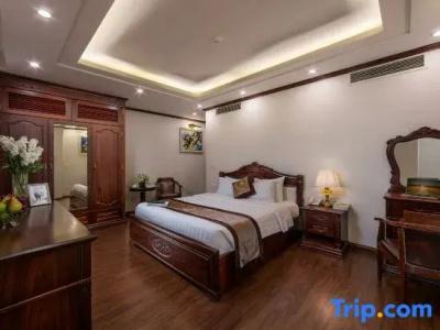 Royal St Hanoi - 111