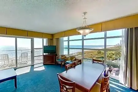 Carolinian Beach Resort by Vacasa - 387