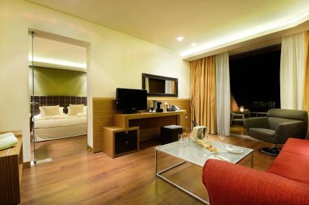 Royal Paradise Beach Resort & Spa - 44